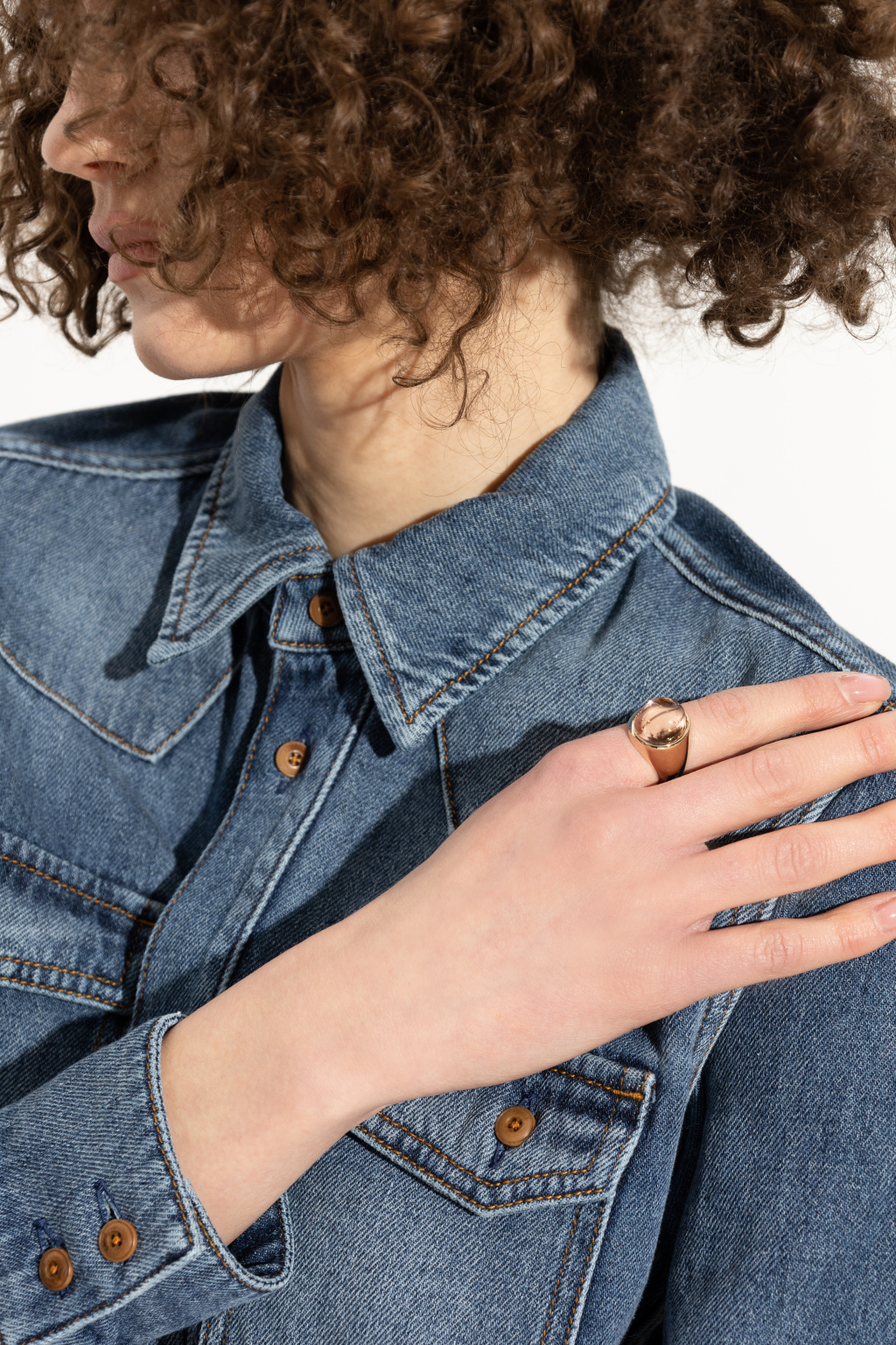 Gold 'Darcey' ring Chloé - GenesinlifeShops Aruba - Navy blue knit